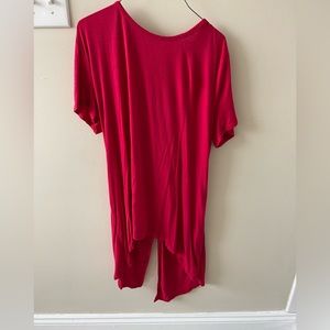 Cute red asymmetric shirt!